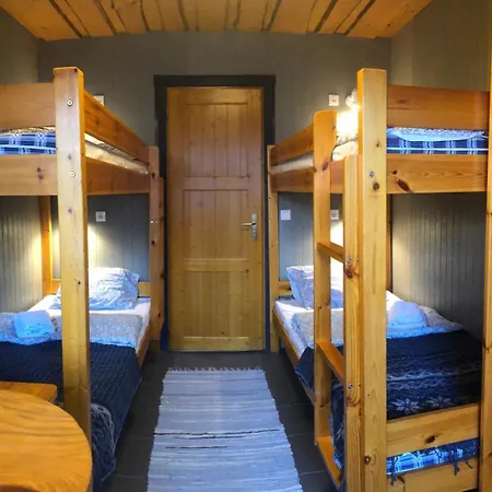 Kalameeste Maja ムストベー