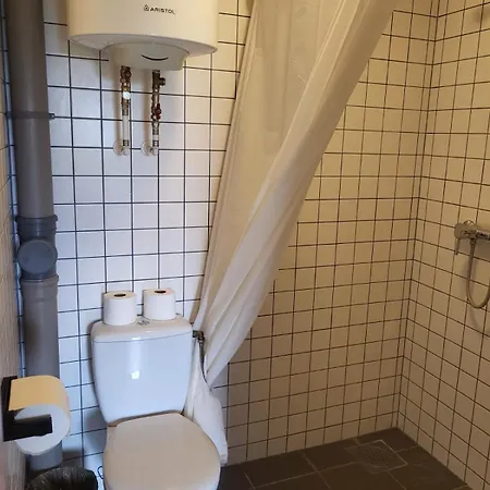 Kalameeste Maja ムストベー