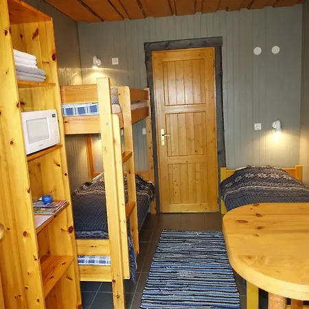 ホステル Kalameeste Maja ムストベー