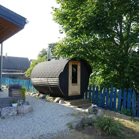 Kalameeste Maja ムストベー